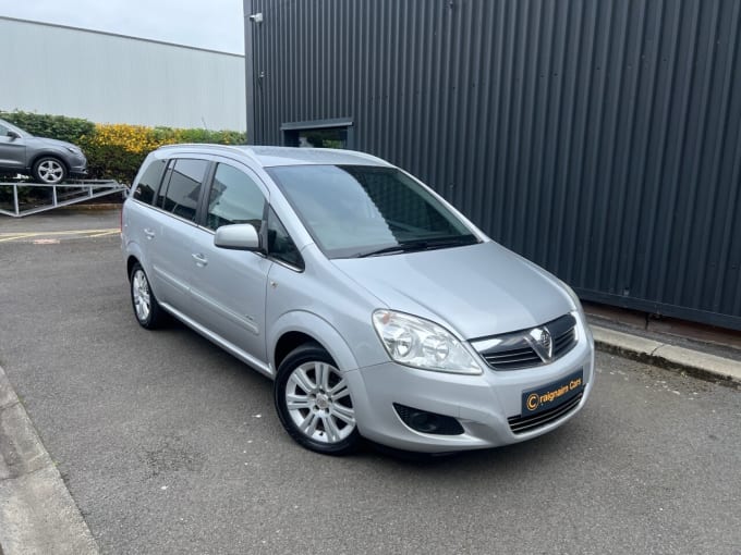 2025 Vauxhall Zafira