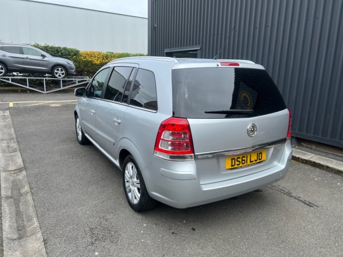2025 Vauxhall Zafira