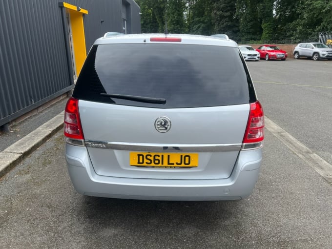 2025 Vauxhall Zafira