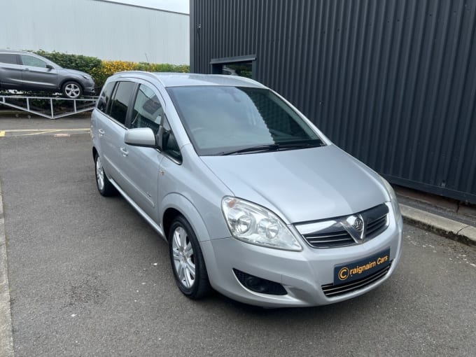 2025 Vauxhall Zafira