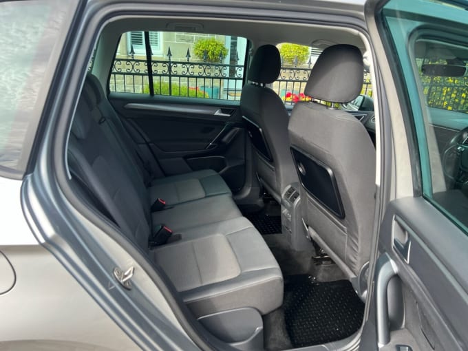 2025 Volkswagen Golf Sv