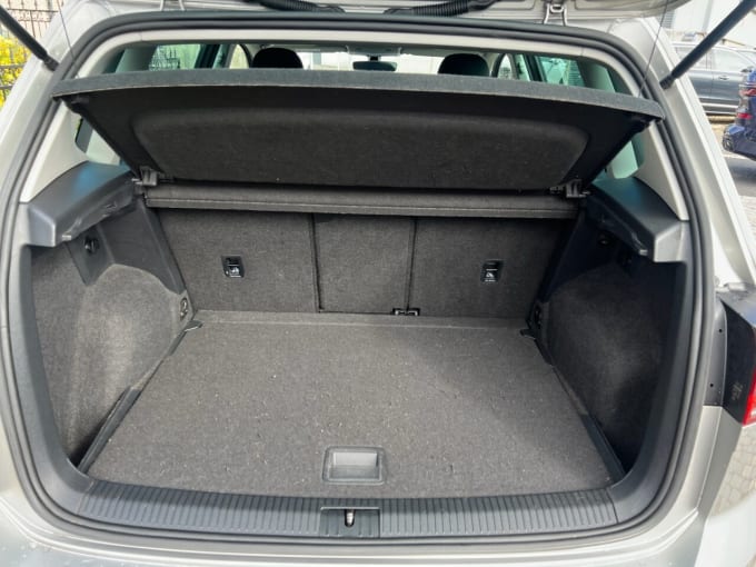 2025 Volkswagen Golf Sv