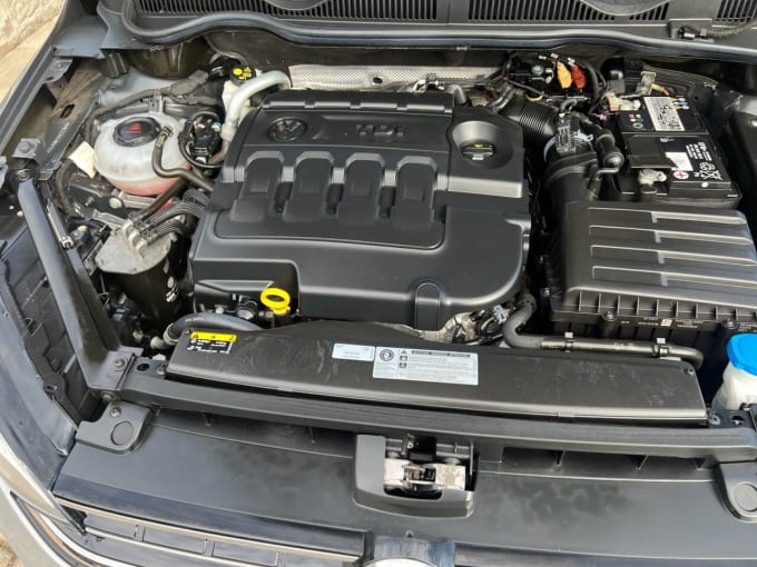2025 Volkswagen Golf Sv