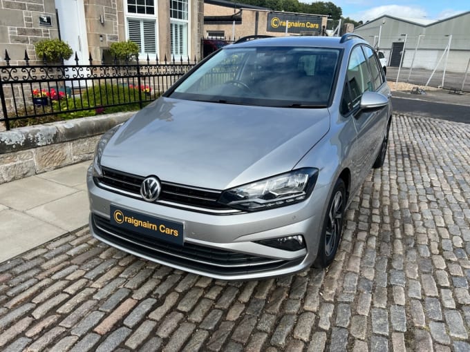 2025 Volkswagen Golf Sv