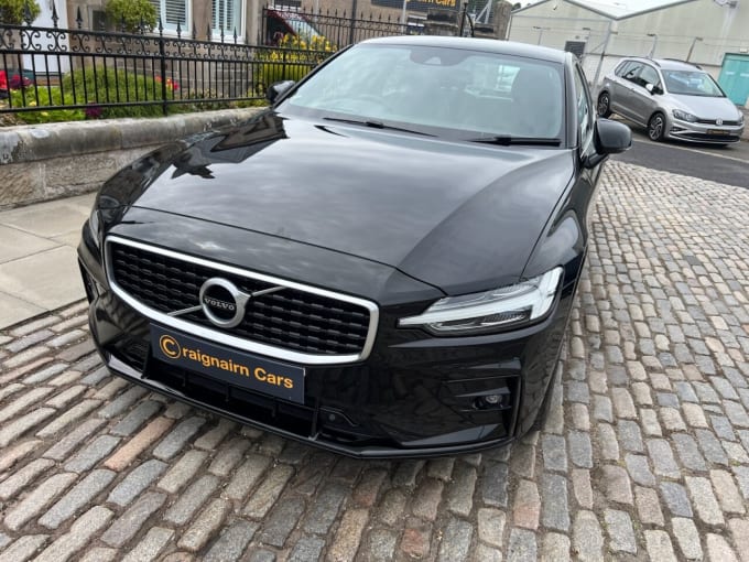 2025 Volvo S60