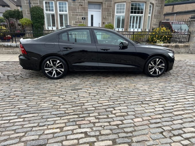 2025 Volvo S60