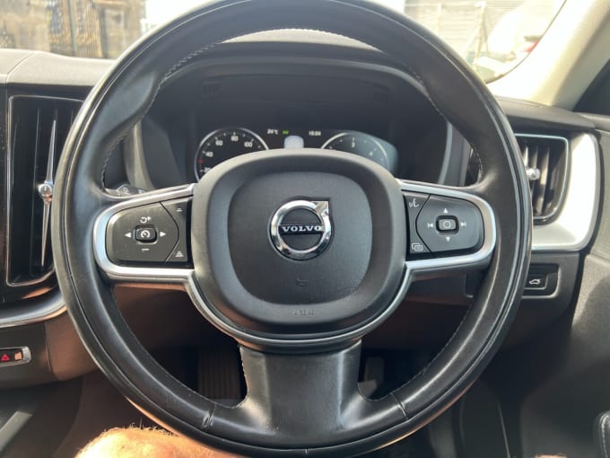 2025 Volvo Xc60