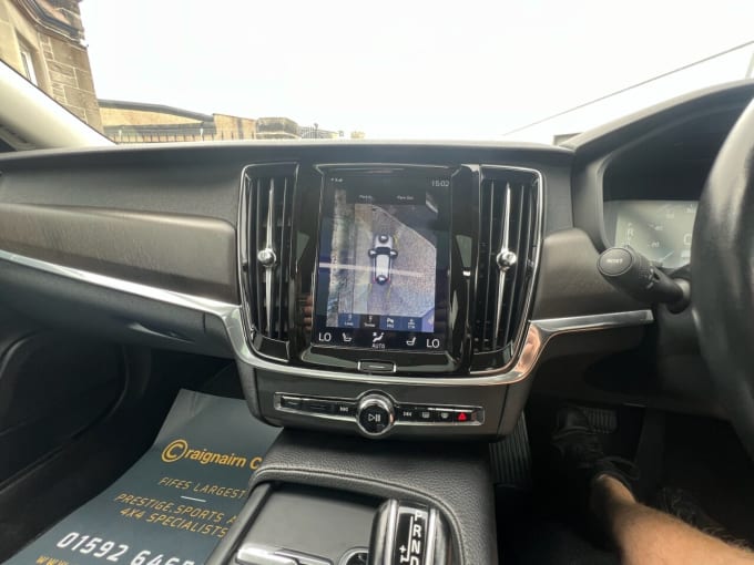 2025 Volvo V90 Cross Country