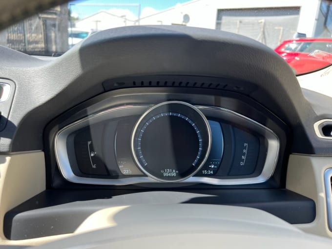 2025 Volvo V70