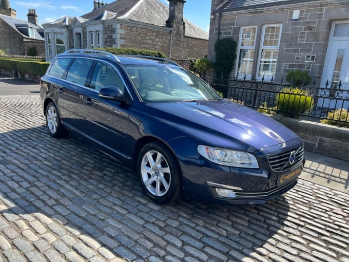 2025 Volvo V70
