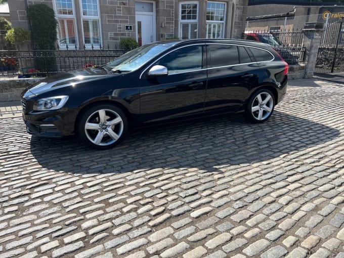 2025 Volvo V60