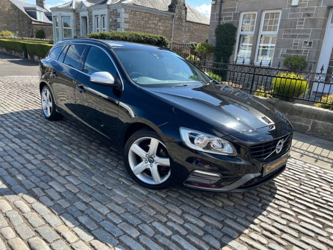 2025 Volvo V60