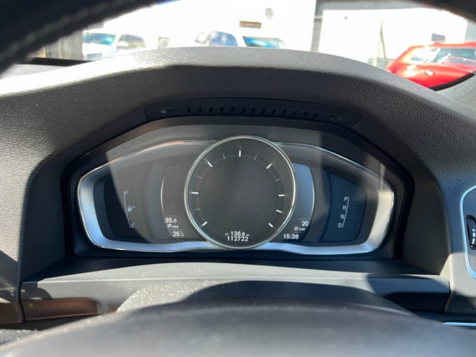 2025 Volvo V60