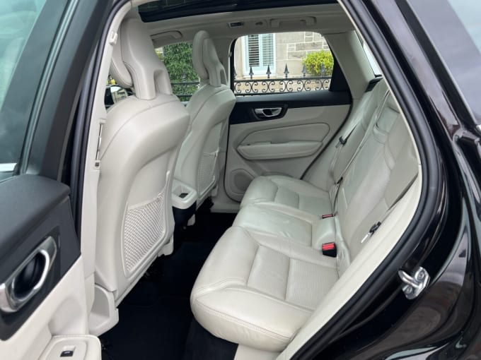 2025 Volvo Xc60