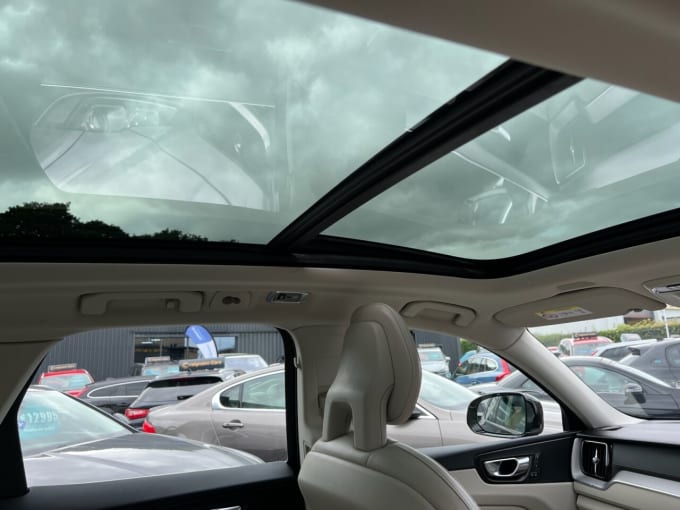2025 Volvo Xc60