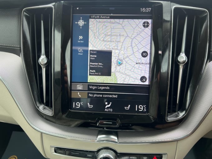 2025 Volvo Xc60