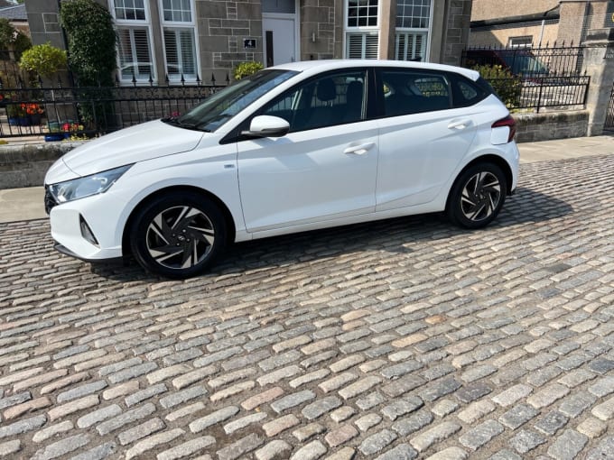 2025 Hyundai I20