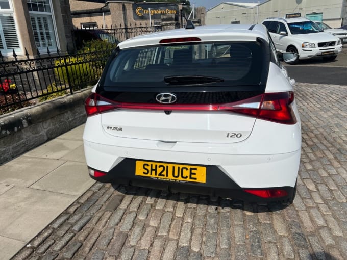 2025 Hyundai I20