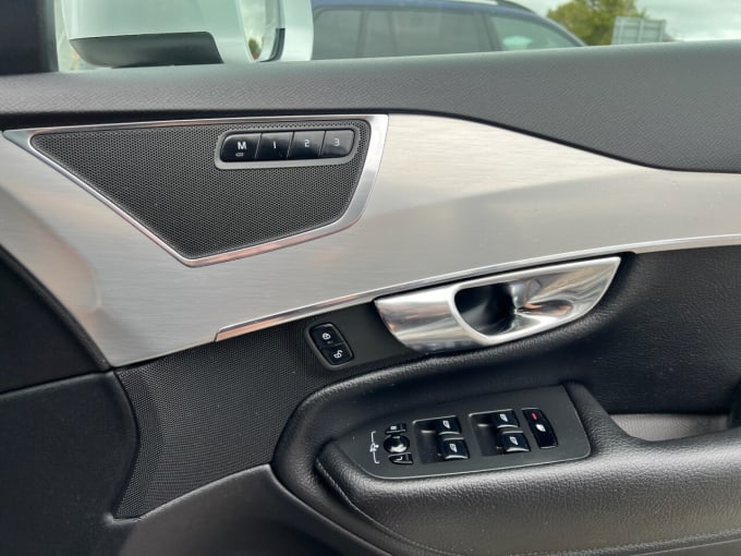2025 Volvo Xc90