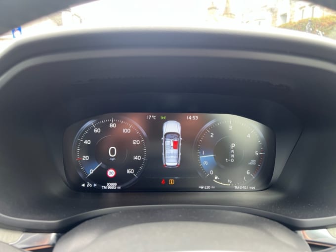 2025 Volvo V60