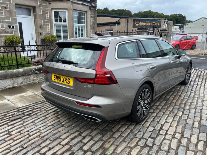 2025 Volvo V60