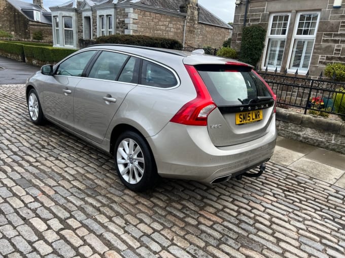 2025 Volvo V60