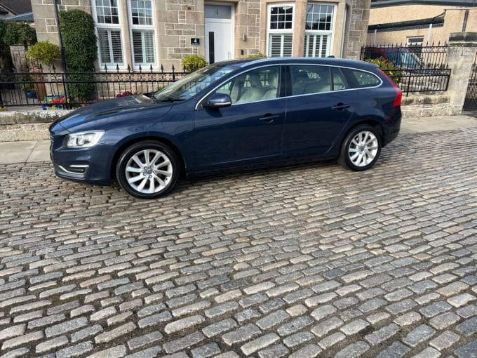 2015 Volvo V60