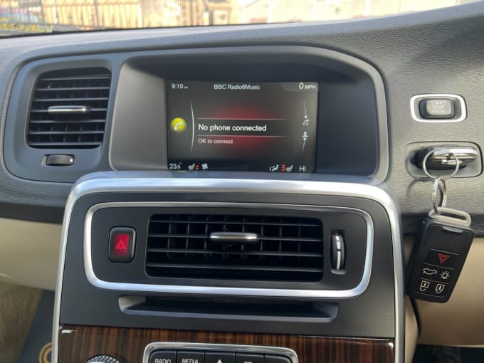 2015 Volvo V60