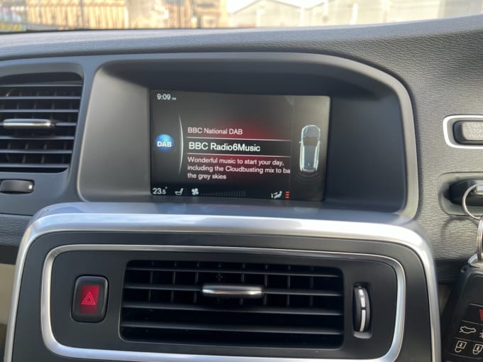 2015 Volvo V60