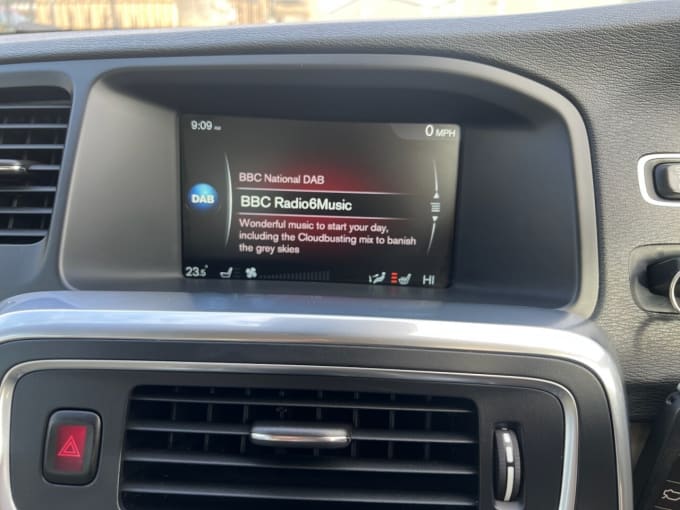 2015 Volvo V60