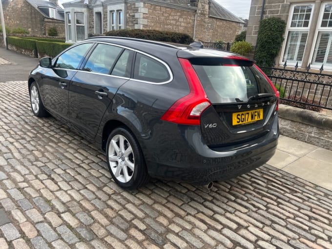 2025 Volvo V60