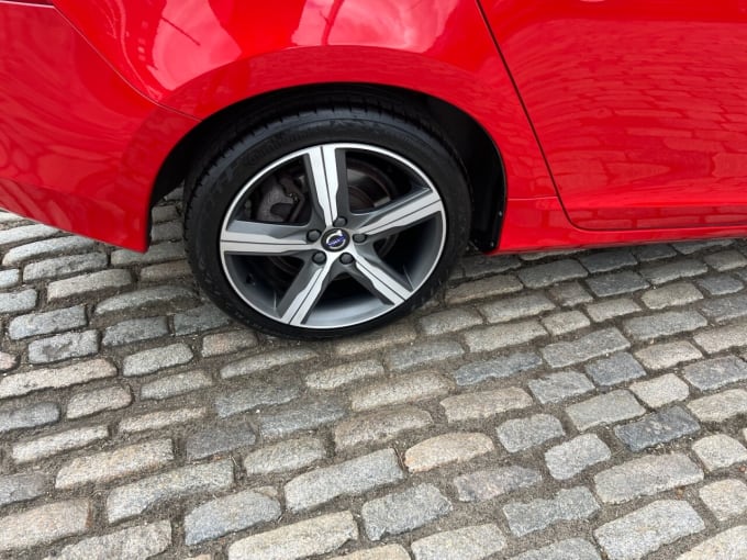 2025 Volvo S60