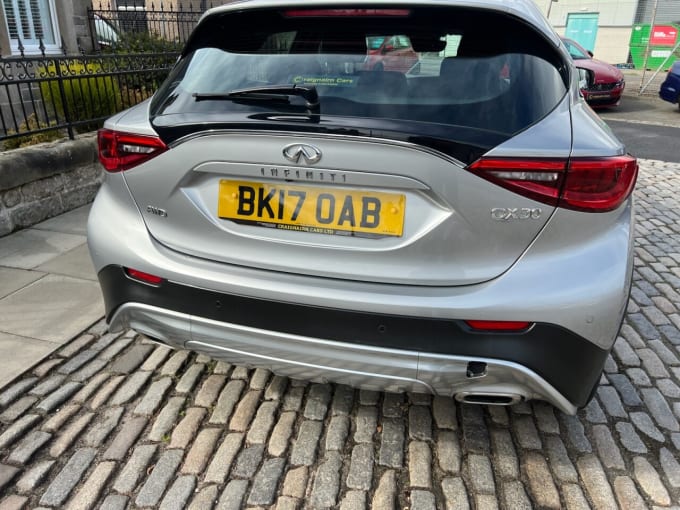 2017 Infiniti Qx30