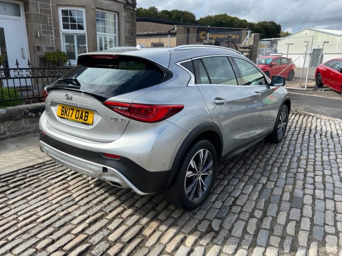 2017 Infiniti Qx30