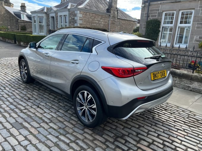 2017 Infiniti Qx30