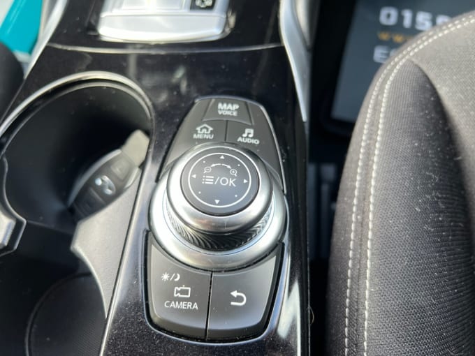 2017 Infiniti Qx30