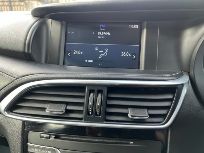 2017 Infiniti Qx30