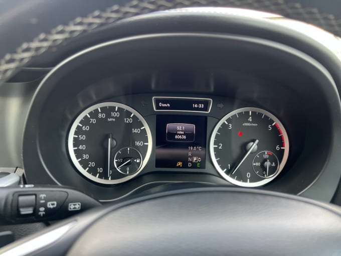 2017 Infiniti Qx30