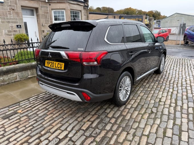 2025 Mitsubishi Outlander