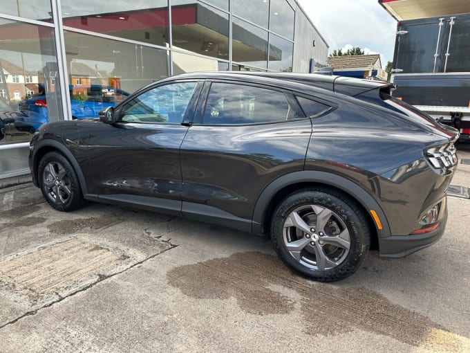 2024 Ford Mustang Mach-e