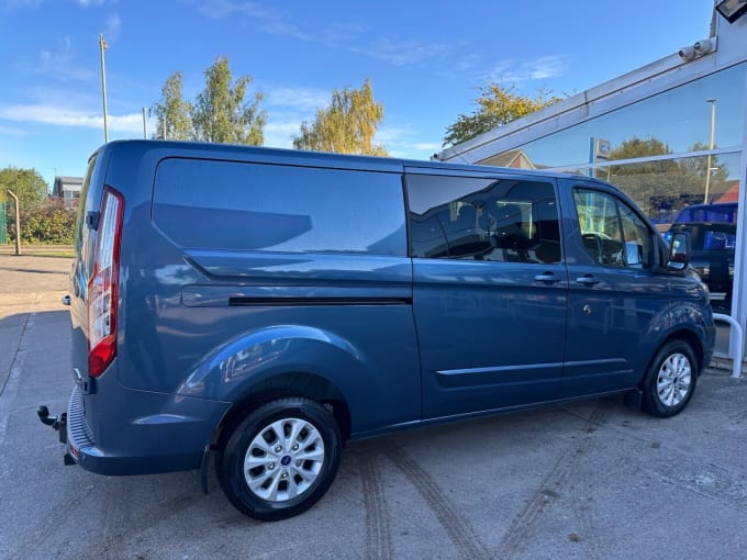 2024 Ford Transit Custom