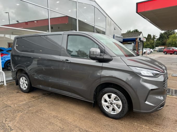 2025 Ford Transit Custom