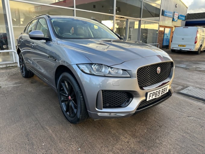 2025 Jaguar F-pace