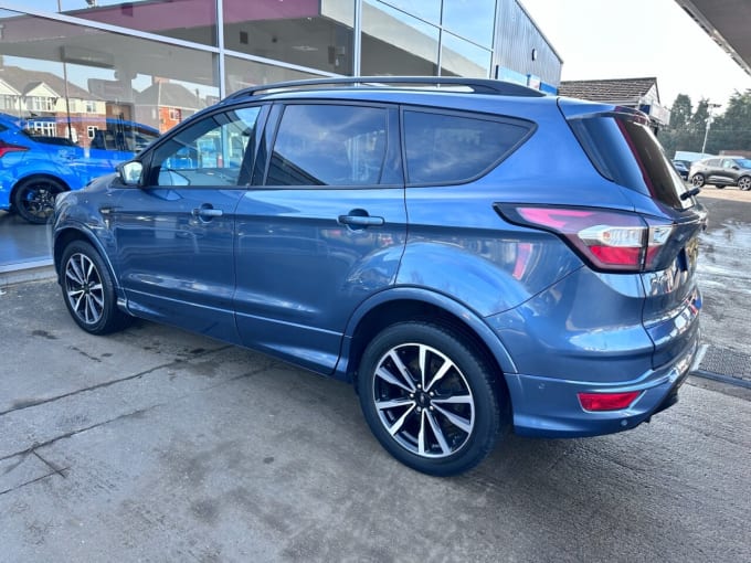 2025 Ford Kuga