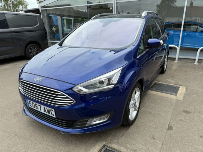 2025 Ford Grand C-max