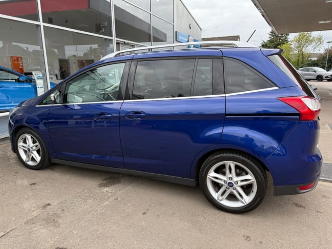 2025 Ford Grand C-max