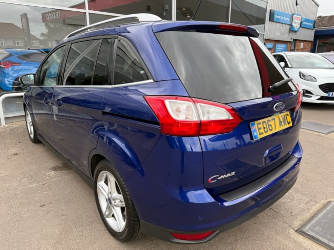 2025 Ford Grand C-max