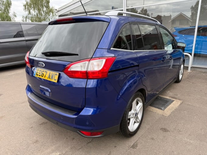 2025 Ford Grand C-max