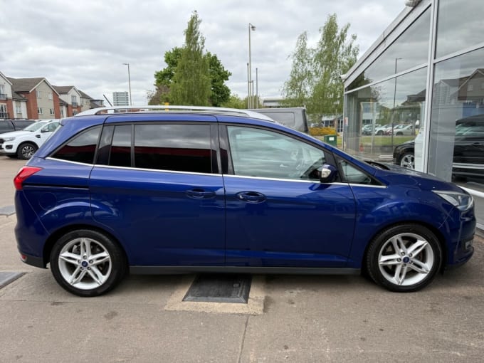 2025 Ford Grand C-max