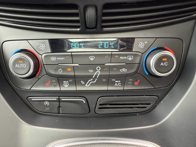 2025 Ford Grand C-max